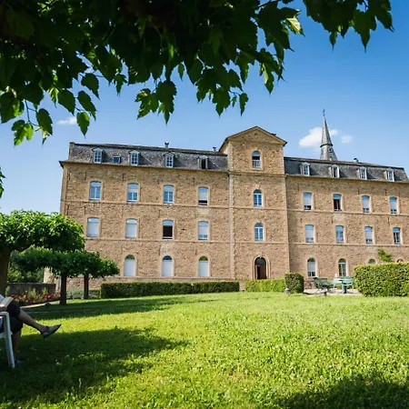 Accueil Du Couvent De Malet 2* Saint-Côme-dʼOlt