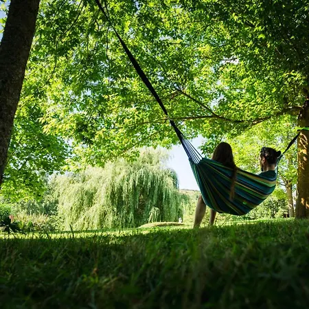 Szálloda Accueil Du Couvent De Malet Saint-Côme-dʼOlt