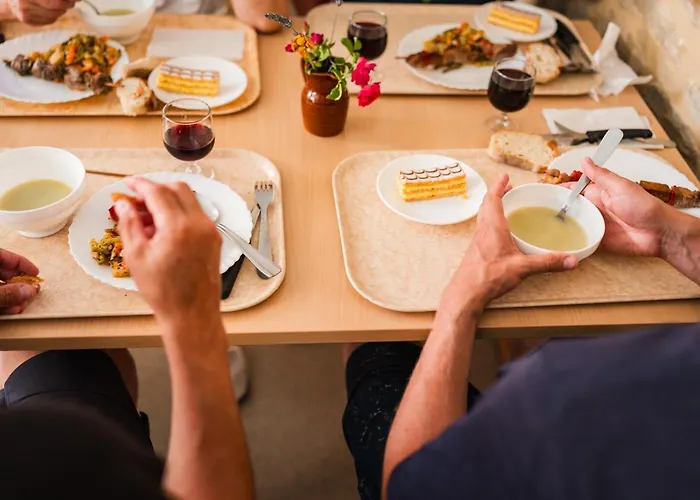 Hotel Accueil Du Couvent De Malet