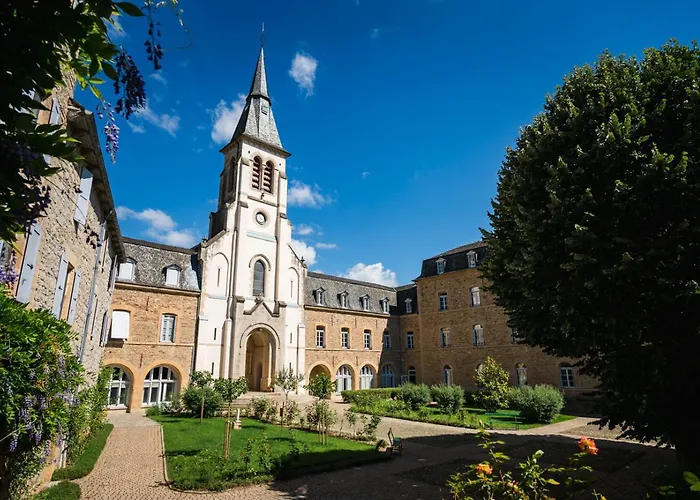 Accueil Du Couvent De Malet