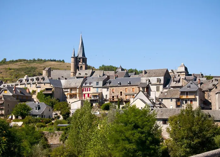 Accueil Du Couvent De Malet 2* Saint-Côme-dʼOlt