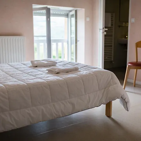 Hotel Accueil Du Couvent De Malet 2*
