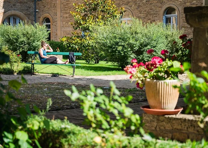 Accueil Du Couvent De Malet Hotel